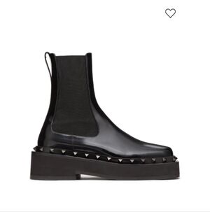 Valentino Garavani 50mm Rockstud M- Way Beatle Boot